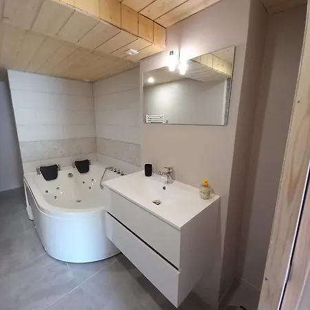 Le Regit, Balneo Proche Pistes Appartement